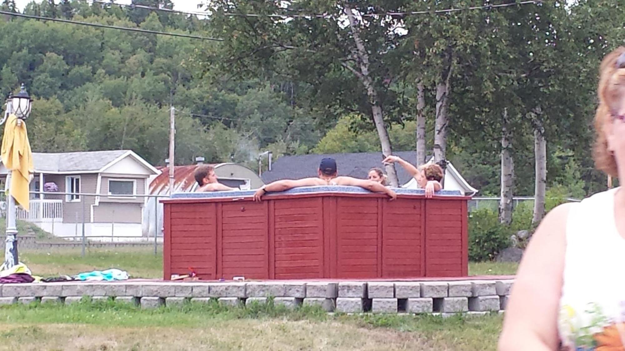 Motel Et Chalets Bo-Fleuve Evangeline Сен-Симеон Номер фото